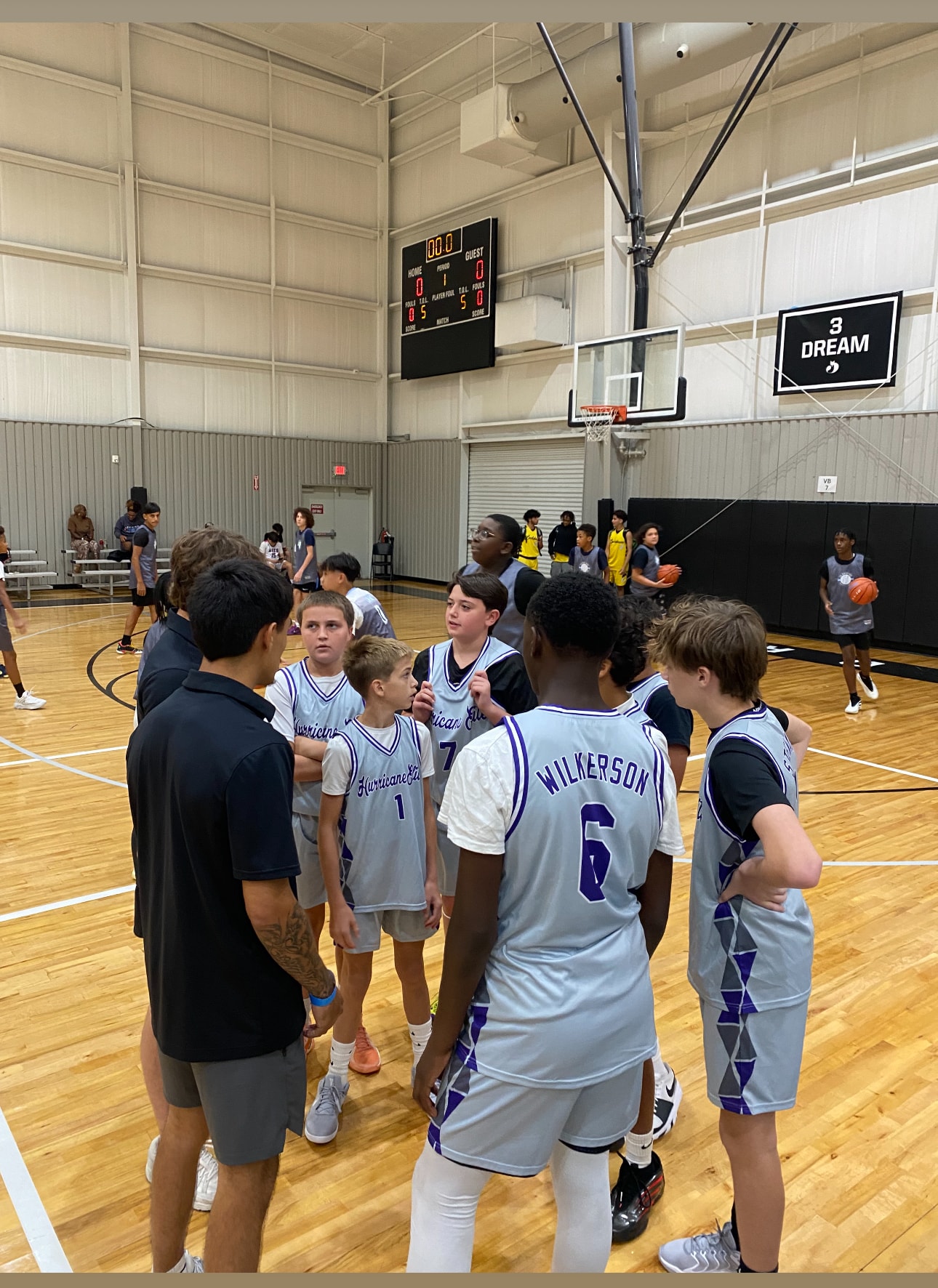 Hurricane Elite team in timeout